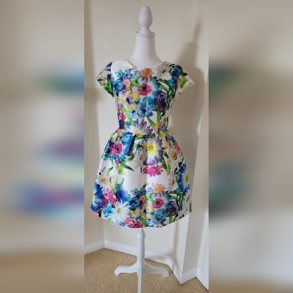 Regard by Denge Dresses & Skirts - NWT Dress Regard by Denge made in Turkey, size 36/Small